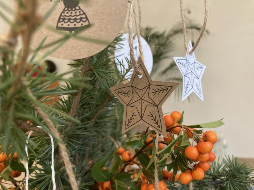 Be Nice EKO vánoční papírové ozdoby s motivy - hnědé