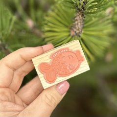 Be Nice razítko kapřík