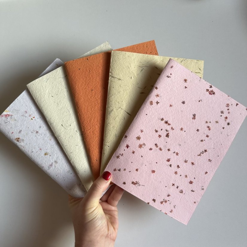 Be Nice EKO sešity z ručního papíru - mix