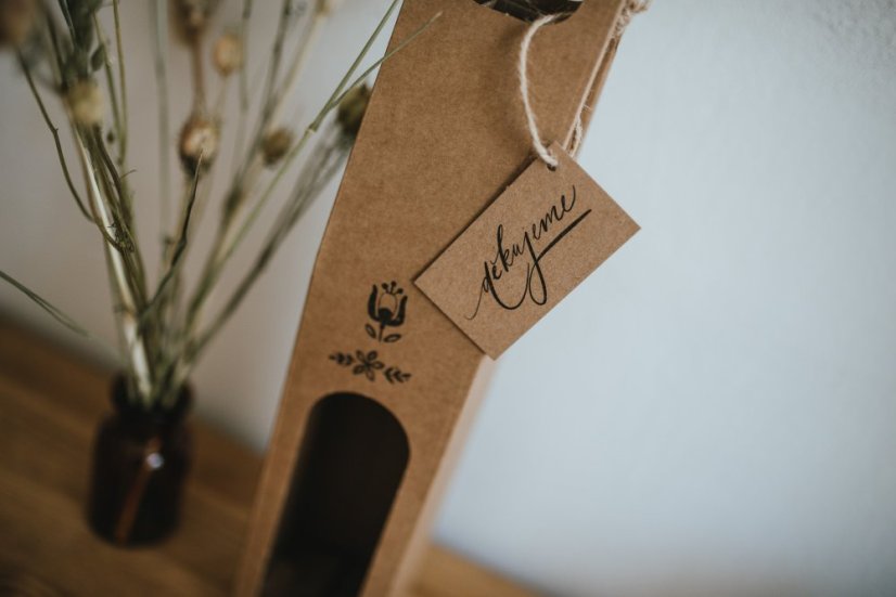 Be Nice Wine box - Folklore