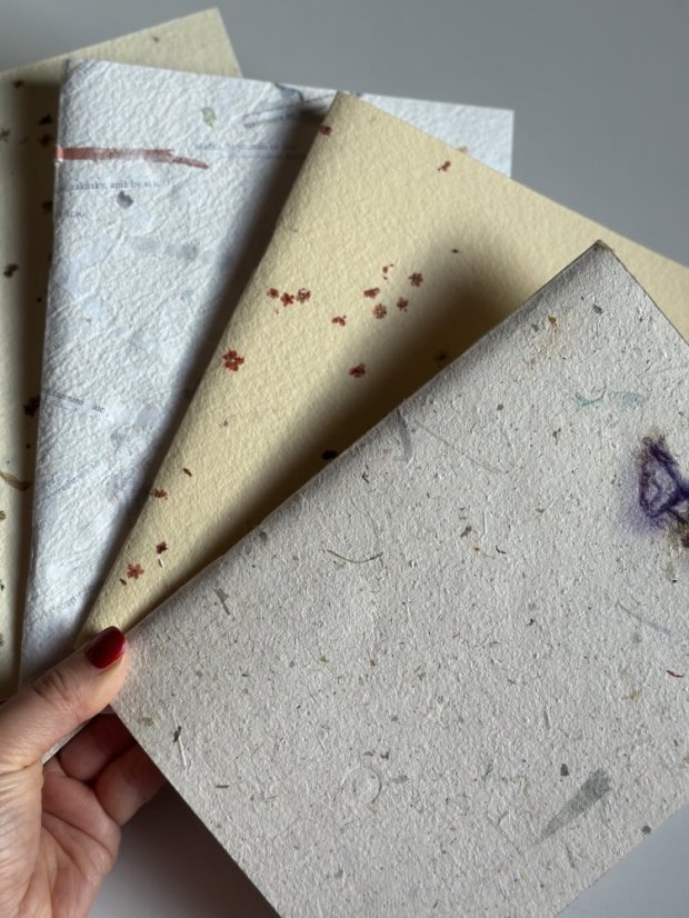 Be Nice EKO sešity z ručního papíru - mix